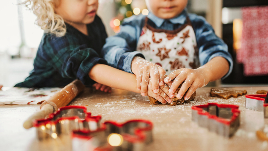 Weihnachten_Guetzli-backen